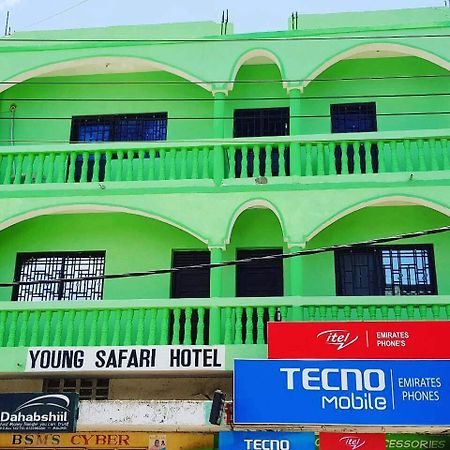 Young Safari Hotel Малинди Экстерьер фото